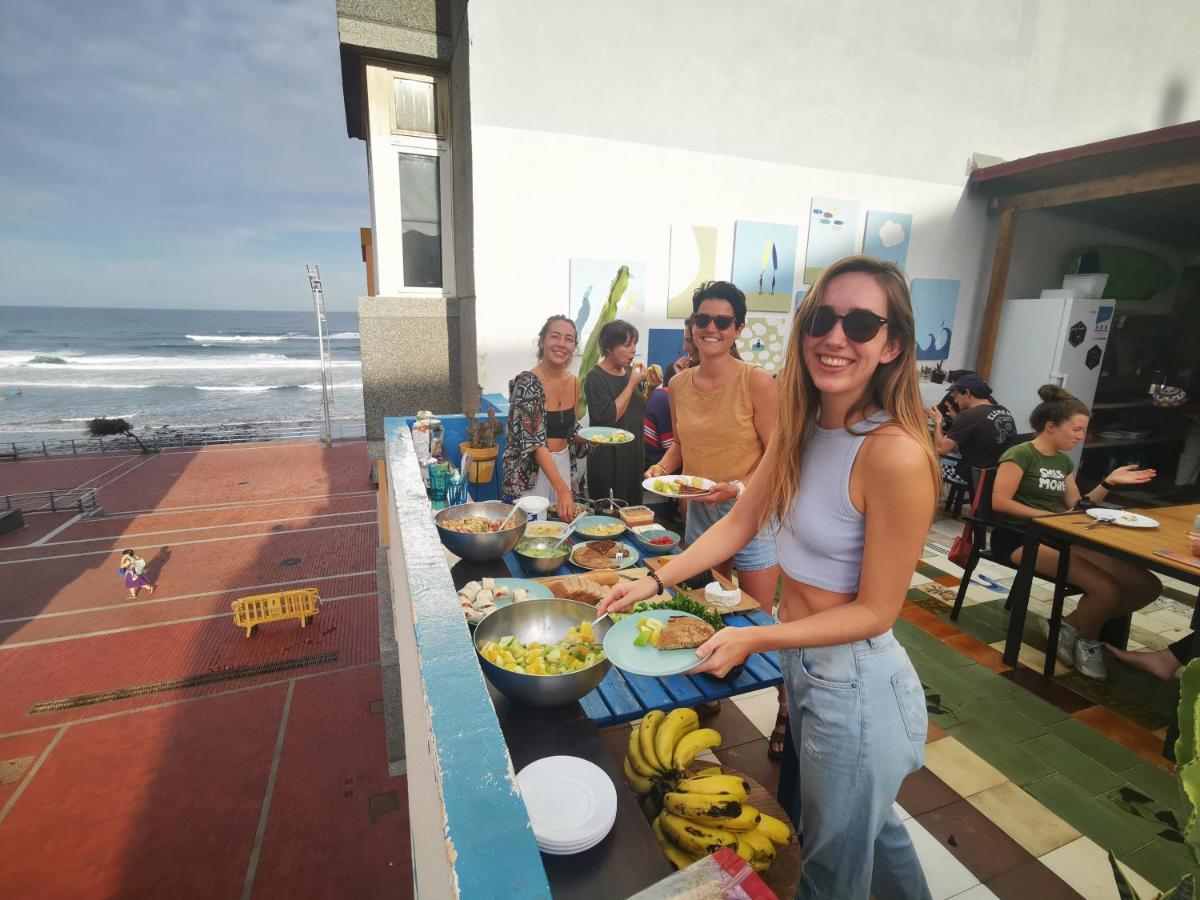 La Ventana Azul Surf Hostel Las Palmas de Gran Canaria Kültér fotó